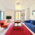 Gustave - Charming Eiffel Tower Appartement -