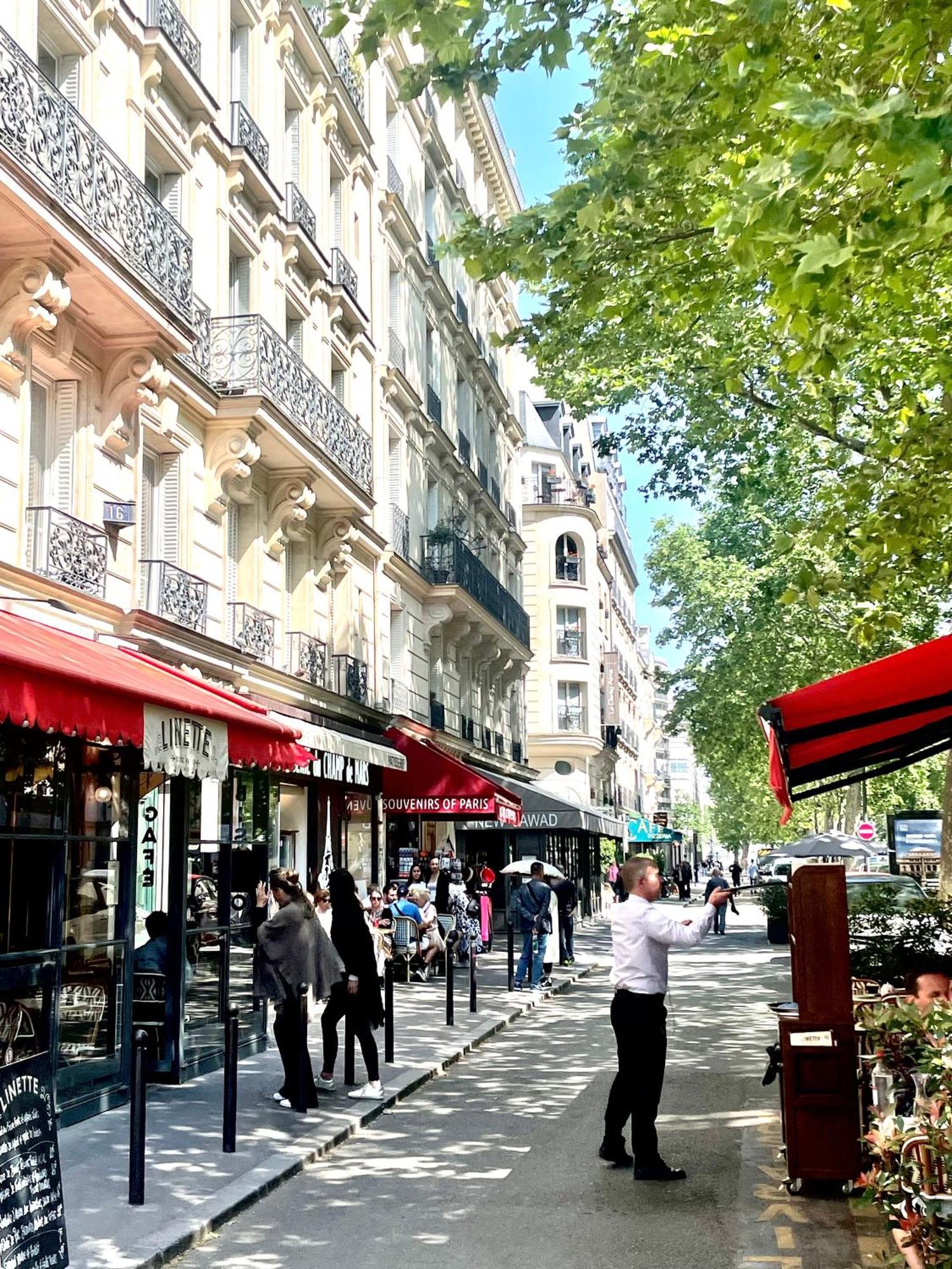 Gustave - Charming Eiffel Tower - * Paris